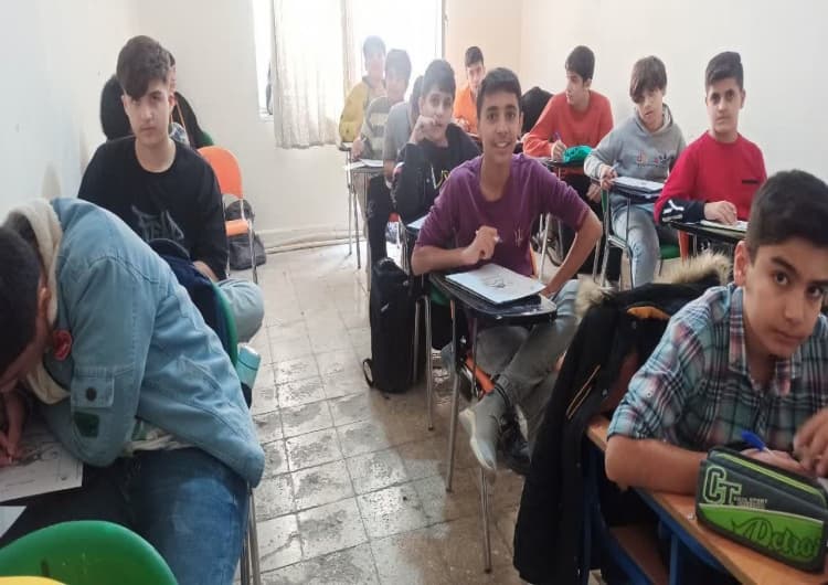 دبیرستان سپیده دانش دوره اول